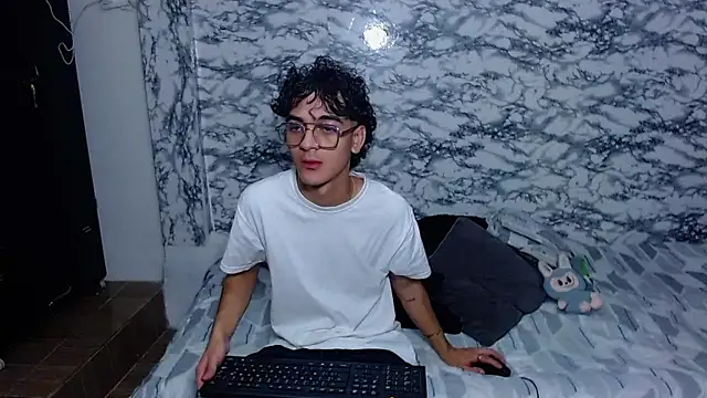 escanor ar online show from 04/04/26, 06:33