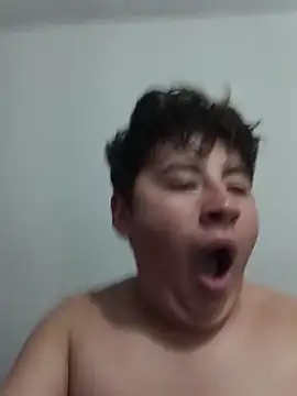 upssamuuu online show from 04/14/26, 01:17