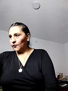 Merlyna Goldenss online show from 04/09/26, 03:17