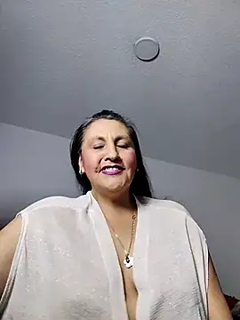 Merlyna Goldenss online show from 04/10/26, 05:34