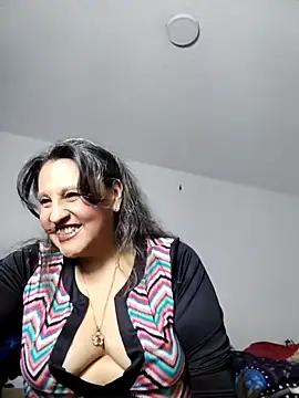 Merlyna Goldenss online show from 04/11/26, 06:29