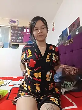 Ninffa sweet21 online show from 05/22/26, 11:54