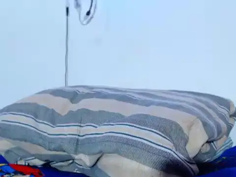 Snapshot of alejandro_stone12 chatting on 04/10/26, 01:33 alejandro stone12 online show from 04/10/26, 01:33