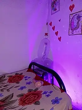 Kataleyaa Volkova online show from 04/14/26, 12:05