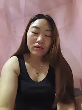 Snapshot of he-se-kin chatting on 06/16/26, 11:18 he-se-kin online show from 06/16/26, 11:18