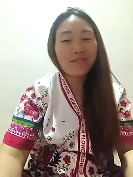 Snapshot of he-se-kin chatting on 07/11/26, 03:42 he-se-kin online show from 07/11/26, 03:42