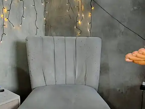 Snapshot of Carolina_Latin chatting on 04/15/26, 09:04 Carolina Latin online show from 04/15/26, 09:04