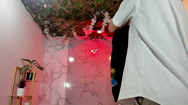 QuadFlameX0 online show from 04/04/26, 09:23