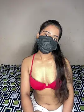 Riya leone online show from 06/18/26, 07:18