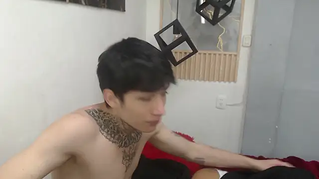 naty 18 online show from 05/18/26, 08:20