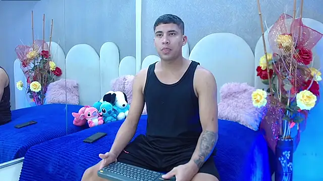 party duo playboy online show from 04/13/26, 01:33