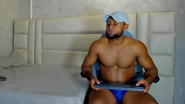 Snapshot of Dark_lennox chatting on 04/09/26, 08:20 Dark lennox online show from 04/09/26, 08:20