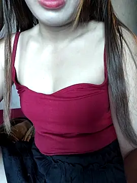 xinhxinh-cute online show from 04/06/26, 05:52