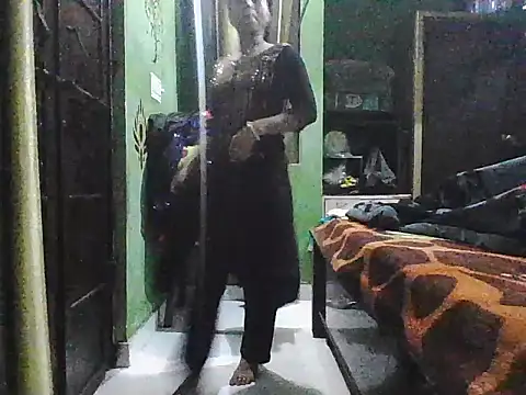 x rani online show from 03/25/26, 04:57