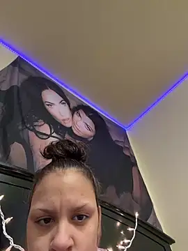 Honeyy bunzzxoxo online show from 04/02/26, 03:26