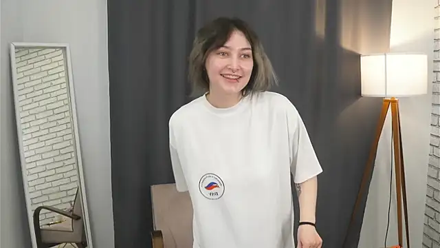 WavaMaddison online show from 03/26/26, 03:34