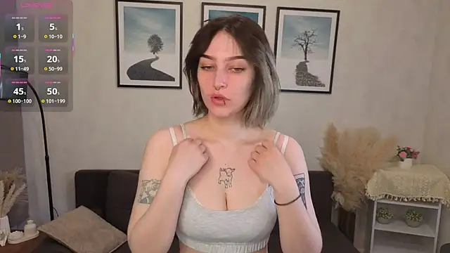 WavaMaddison online show from 04/15/26, 01:12