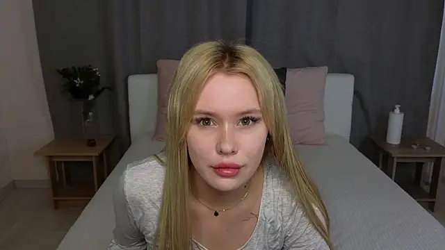 Snapshot of MelissaAvis chatting on 06/16/26, 05:32 MelissaAvis online show from 06/16/26, 05:32