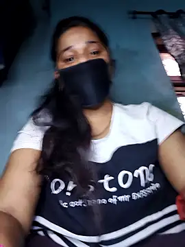 Hotmyfigure online show from 04/05/26, 06:10