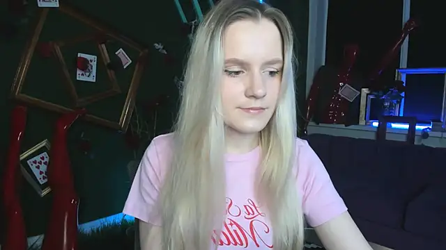 Snapshot of SherriButlers chatting on 04/09/26, 09:15 SherriButlers online show from 04/09/26, 09:15