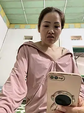 Snapshot of Lisa-07 chatting on 04/13/26, 03:56 Lisa-07 online show from 04/13/26, 03:56