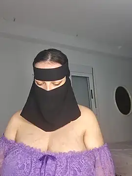 Snapshot of Big_as-big chatting on 04/12/26, 06:35 Big as-big online show from 04/12/26, 06:35