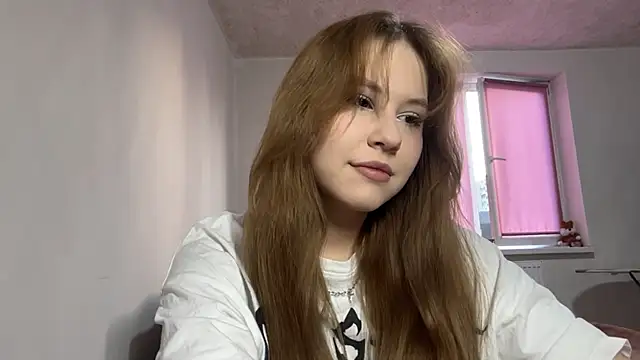 NyelleSpir online show from 03/25/26, 03:29