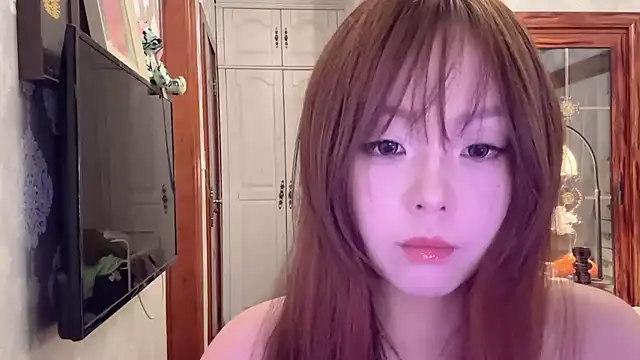 thelittlexx online show from 05/19/26, 07:47