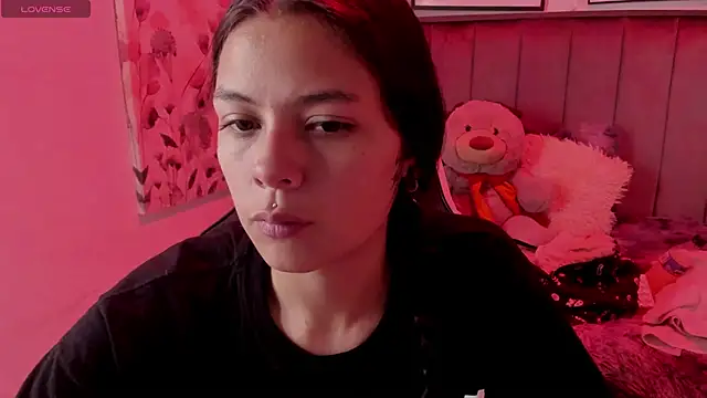 Kikii 1 online show from 04/09/26, 02:44