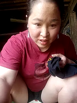 Smile-x online show from 04/13/26, 03:56