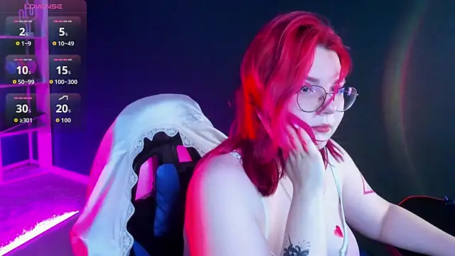 Snapshot of Alice_Kitagawa chatting on 04/03/26, 11:52 Alice Kitagawa online show from 04/03/26, 11:52