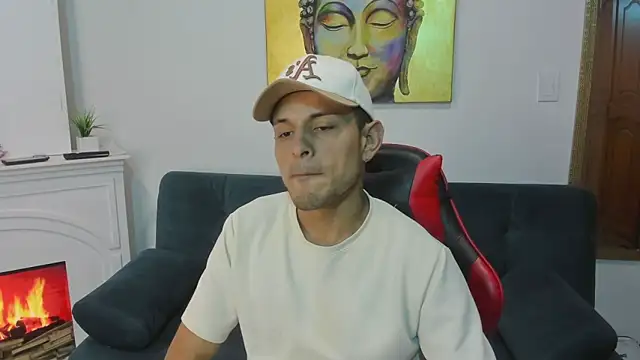 Snapshot of jacob_stonne chatting on 04/13/26, 11:37 jacob stonne online show from 04/13/26, 11:37