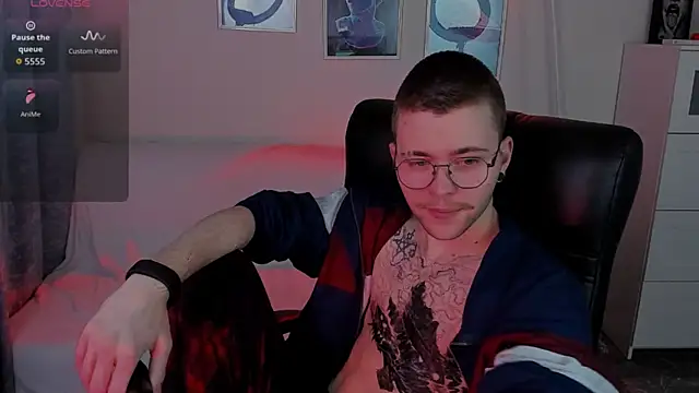 Thomas Norton online show from 04/13/26, 08:47