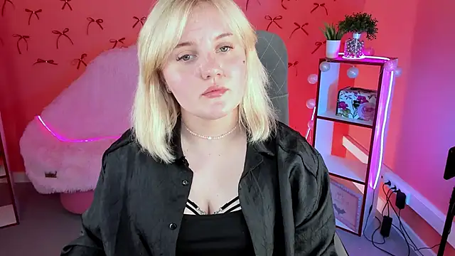 KathyBriggs online show from 03/26/26, 09:37