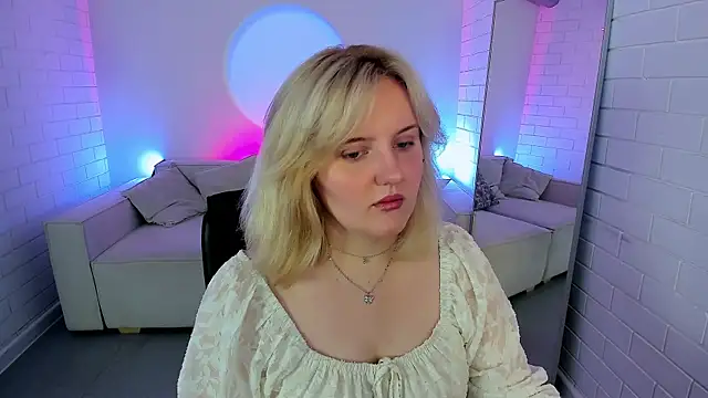 KathyBriggs online show from 04/11/26, 05:23