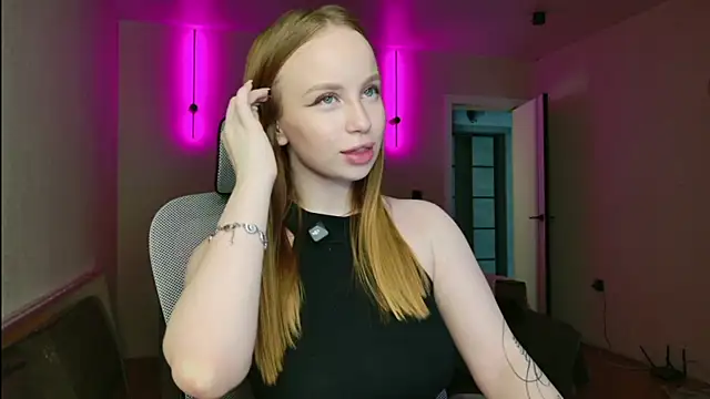 BunnyShinex online show from 06/29/26, 01:11