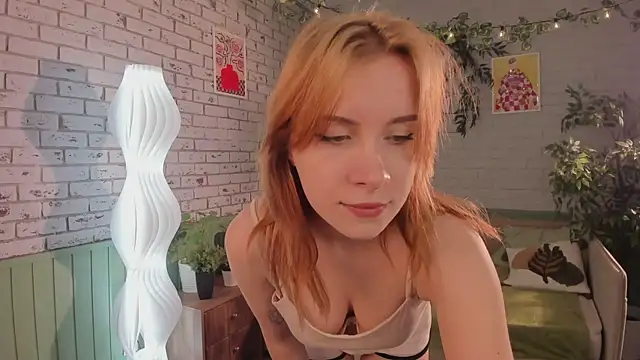 Snapshot of miraiakik chatting on 04/16/26, 01:01 miraiakik online show from 04/16/26, 01:01