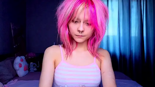 PerryKitty online show from 07/04/26, 04:02