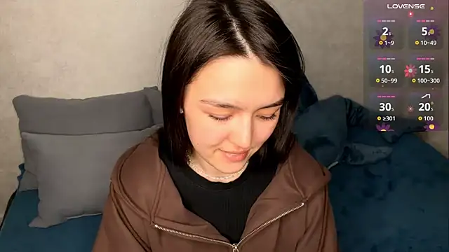 lilysolar online show from 04/04/26, 06:27