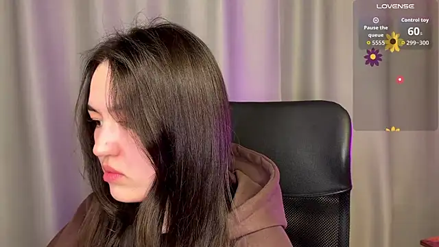 lilysolar online show from 04/18/26, 06:56