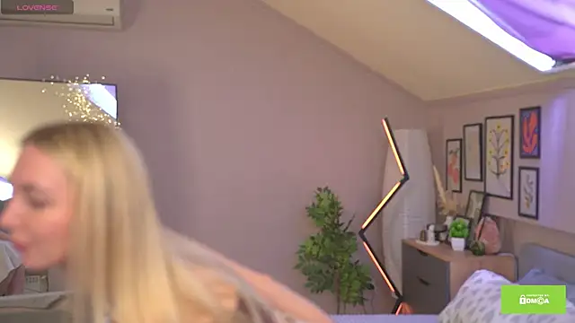 Sweety Becky online show from 04/14/26, 08:20