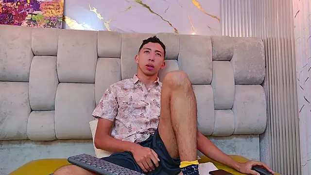 MOgekobig19 online show from 04/09/26, 11:26