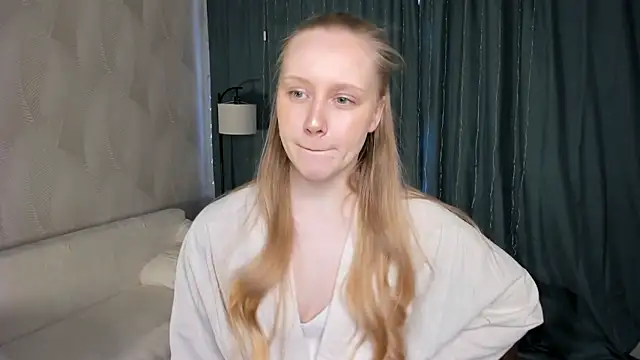 VestaBowmer online show from 04/06/26, 07:42