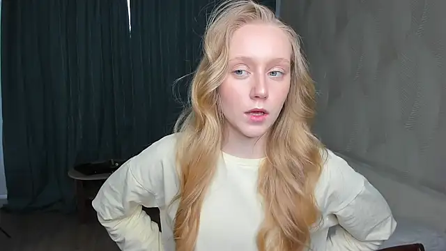 VestaBowmer online show from 04/16/26, 06:14