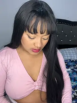 Saraa M online show from 04/16/26, 09:39