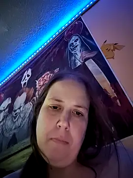 023thickandjuicy07 online show from 04/05/26, 08:50