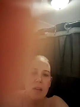 023thickandjuicy07 online show from 04/11/26, 03:22