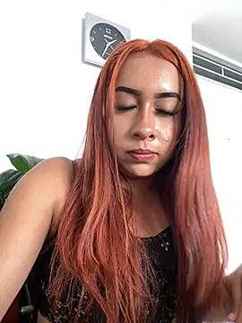 Snapshot of gretchen_1998 chatting on 03/26/26, 06:35 gretchen 1998 online show from 03/26/26, 06:35