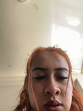 Snapshot of gretchen_1998 chatting on 04/02/26, 06:27 gretchen 1998 online show from 04/02/26, 06:27