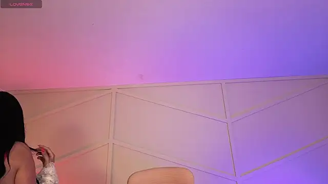 Snapshot of mia_adams_bm chatting on 04/07/26, 07:25 mia adams bm online show from 04/07/26, 07:25